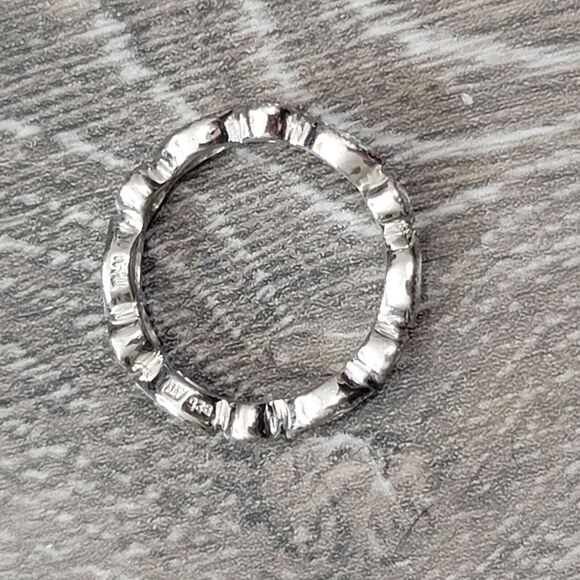 Full Eternity Band with Alternating Cut Cubic Zirconia Size 8 - Picture 3 of 6